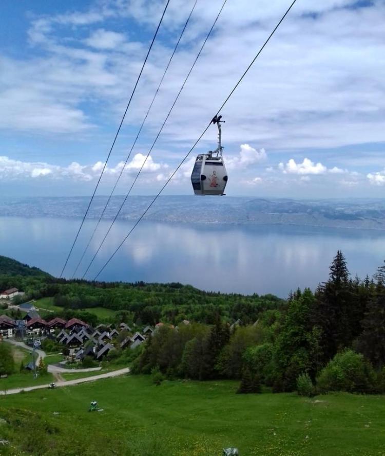 Duplex En Station Vue Sur Lac Leman Толлон Экстерьер фото